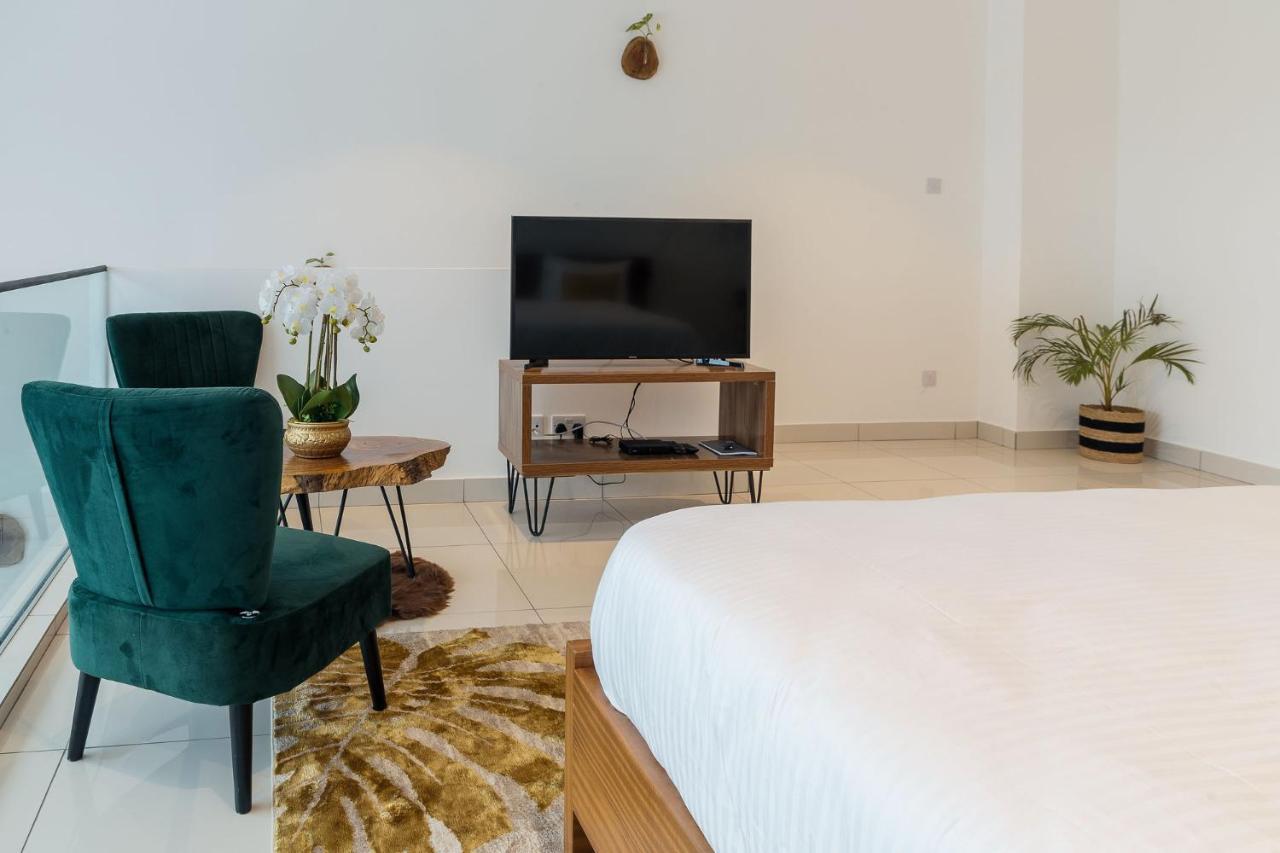 The Avery Loft At Embassy Gardens, Cantonments Accra Exteriör bild